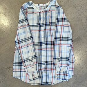 Violet + Claire Long Sleeve Button Down Blouse